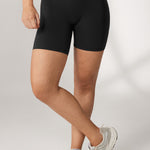 Women's Hugcurve No Front Seam Biker Shorts 6" Black