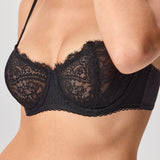 Women's Lace Balconette Underwire Bra Black @model_info:ESA3