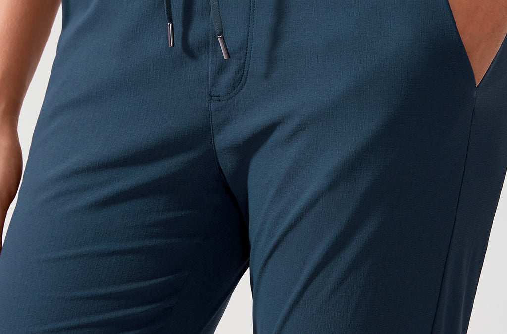 CRZ YOGA Women's Ripstop Jogger with Pockets 27.5" True Navy