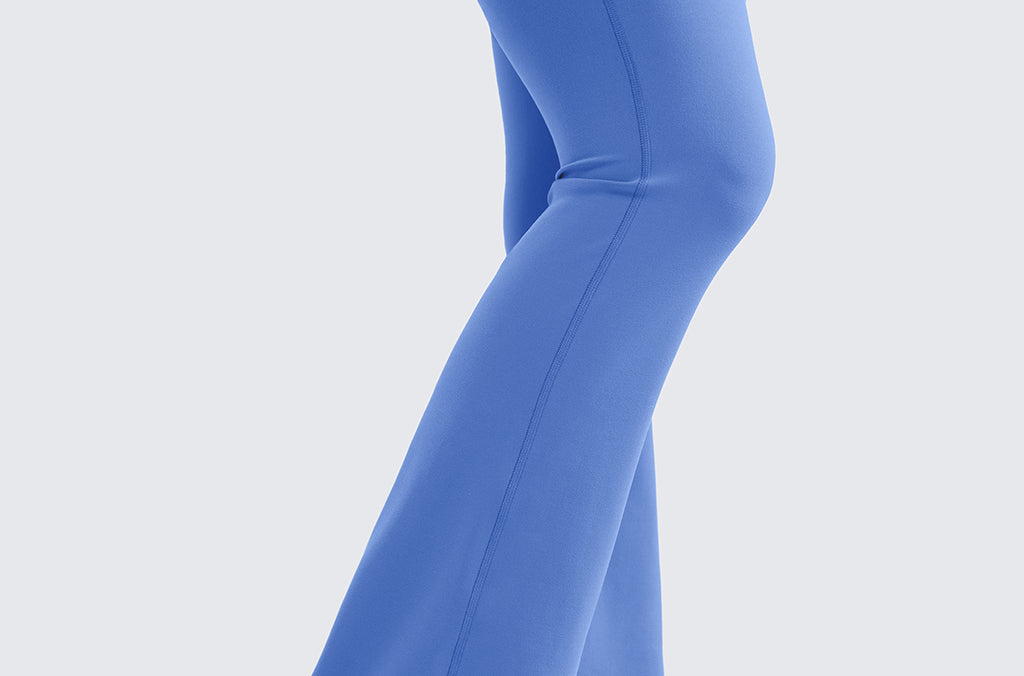 CRZ YOGA Women's High Waist Flare Leggings 30.5" True Navy