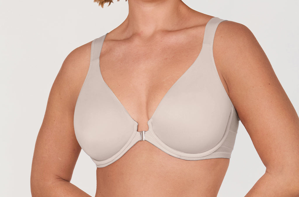 Women's Plunge Back Posture Bra Vanilla White @model_info:ES1