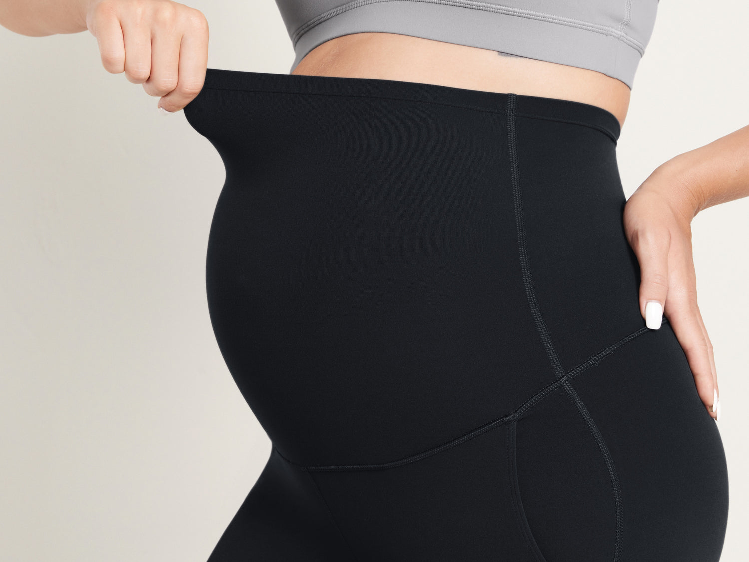 Women's Maternity Flare Leggings with Pockets 31" Black